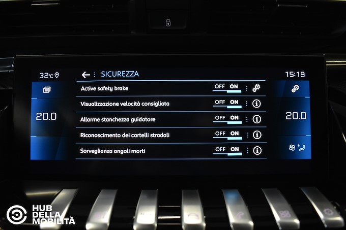 PEUGEOT 508 BlueHDi 130 Stop&Start EAT8 SW Allure Pack